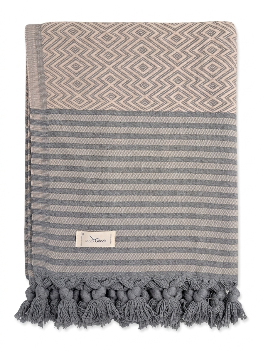 Moderne Tagesdecke mit geometrischem Muster und Fransen 1,80m x 2,00m