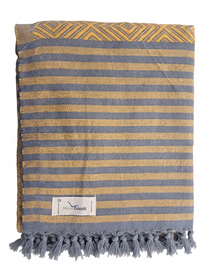 MaxxGoods Tagesdecke mit geometrischen Muster & Franzen 130 x 200 cm
