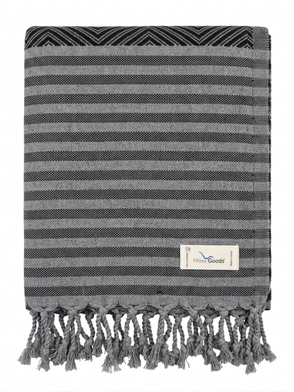 MaxxGoods Tagesdecke mit geometrischen Muster & Franzen 130 x 200 cm